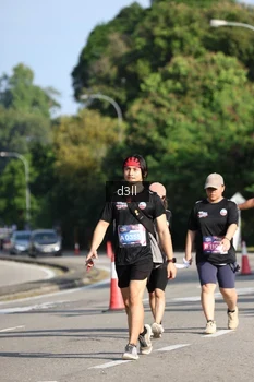 Runner Photo 4084040