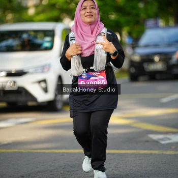 Runner Photo 4084043