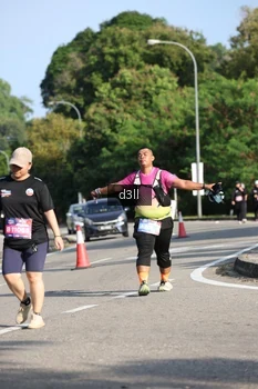 Runner Photo 4084058