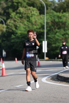 Runner Photo 4084095