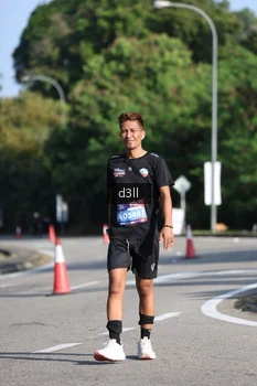 Runner Photo 4084105