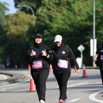 Runner Photo 4084110