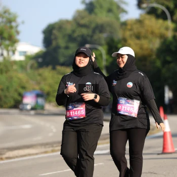 Runner Photo 4084118