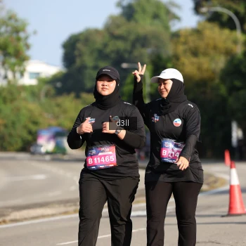 Runner Photo 4084121