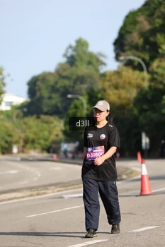 Runner Photo 4084129
