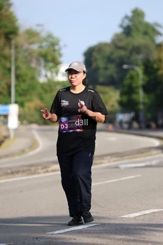 Runner Photo 4084135