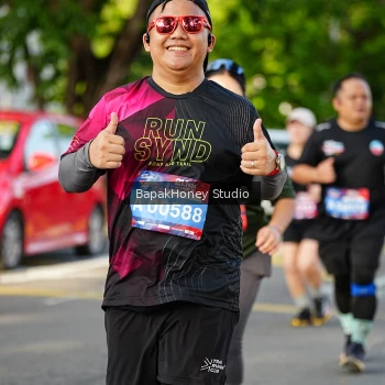 Runner Photo 4084289