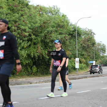 Runner Photo 4084308
