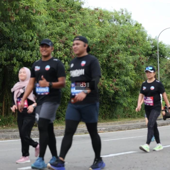 Runner Photo 4084314