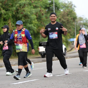 Runner Photo 4084319