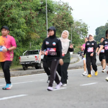 Runner Photo 4084347