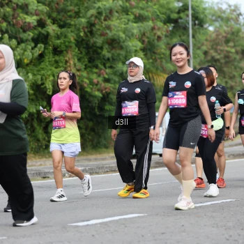 Runner Photo 4084349