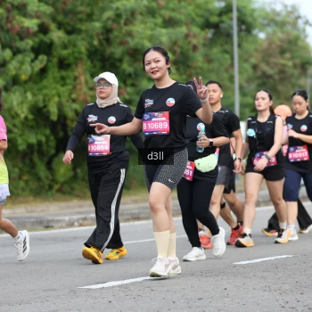 Runner Photo 4084353