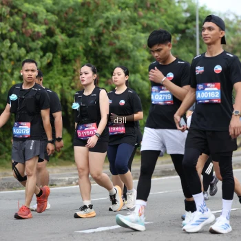 Runner Photo 4084358