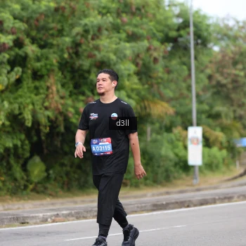 Runner Photo 4084371