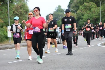 Runner Photo 4084380