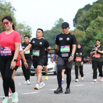 Runner Photo 4084381