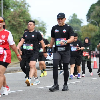 Runner Photo 4084382