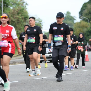 Runner Photo 4084383