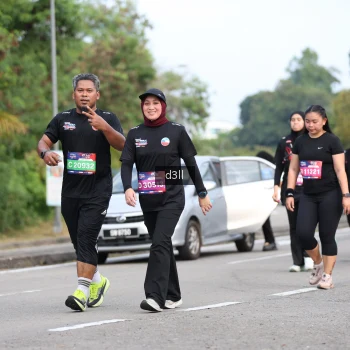 Runner Photo 4084407