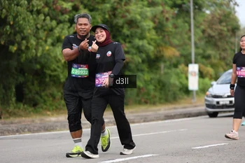 Runner Photo 4084412