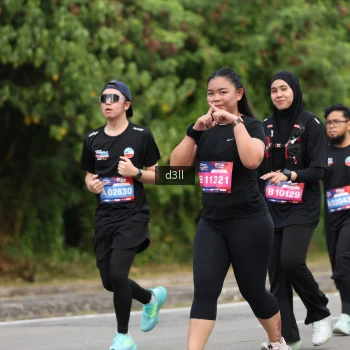 Runner Photo 4084431