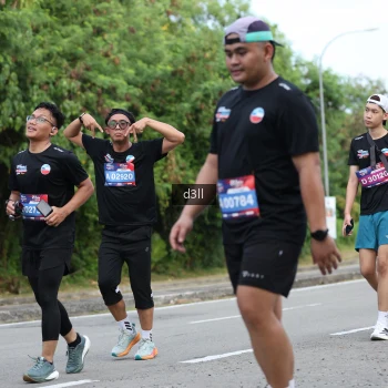 Runner Photo 4084454