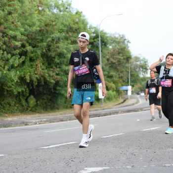 Runner Photo 4084455