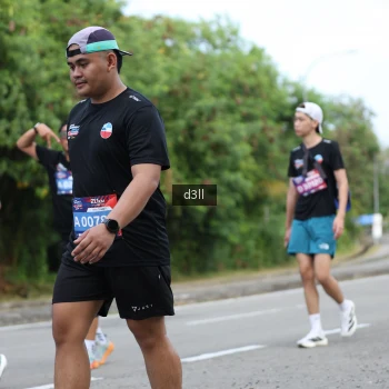 Runner Photo 4084457