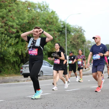 Runner Photo 4084468