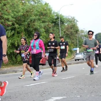 Runner Photo 4084475