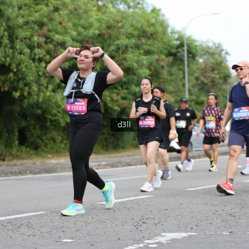 Runner Photo 4084477