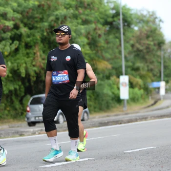 Runner Photo 4084503