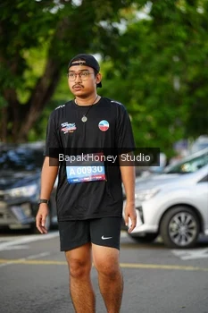 Runner Photo 4084514