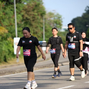 Runner Photo 4084565