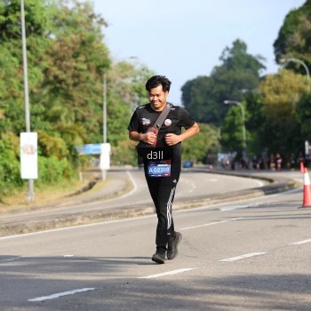 Runner Photo 4084591
