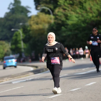 Runner Photo 4084596