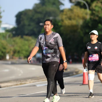 Runner Photo 4084631