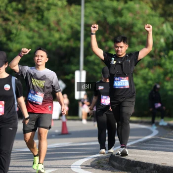 Runner Photo 4084692