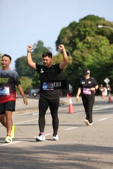Runner Photo 4084707