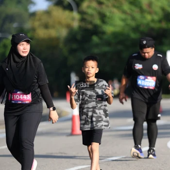 Runner Photo 4084821