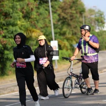 Runner Photo 4084915