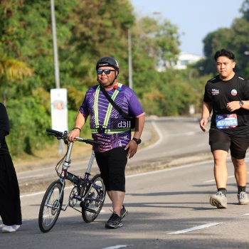Runner Photo 4084916
