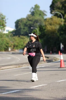 Runner Photo 4085008