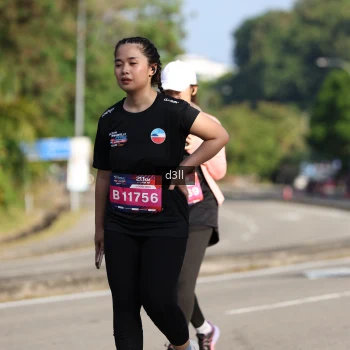 Runner Photo 4085010