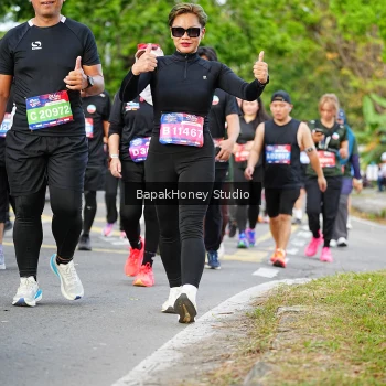 Runner Photo 4085046