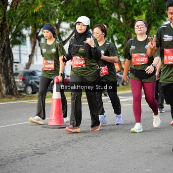 Runner Photo 4085104
