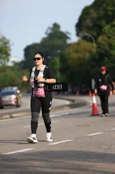 Runner Photo 4085111