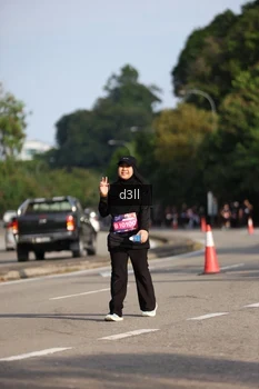 Runner Photo 4085140
