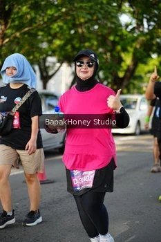 Runner Photo 4085241